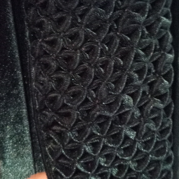 Forest Green velour vintage robe (Z10) - Picture 5 of 8